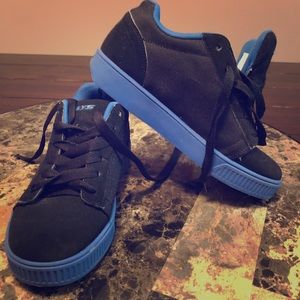 Heelys sneakers
